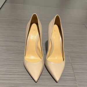 M. Gemi Women's Beige Heels